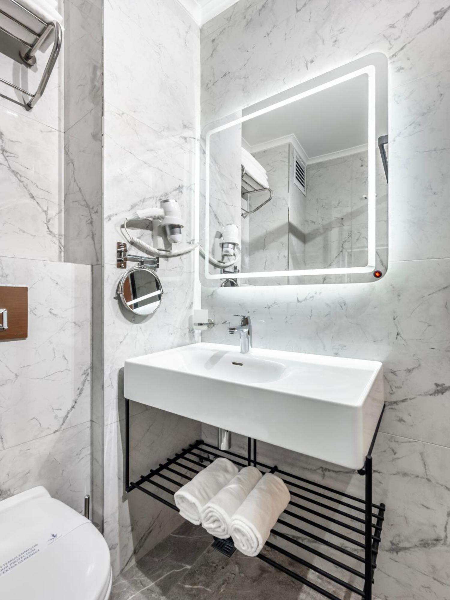 Hotel Bristol Istambul Extérieur photo